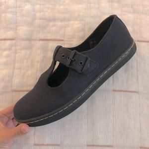 Dr. Martens Navy Blue MaryJane’s size 9
